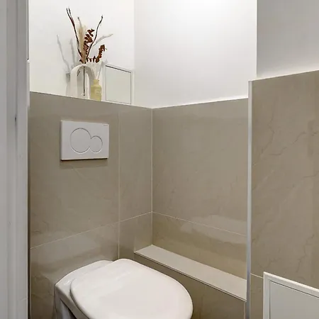 Apartment Elegant Pour 6 Pers Au Coeur De Paris